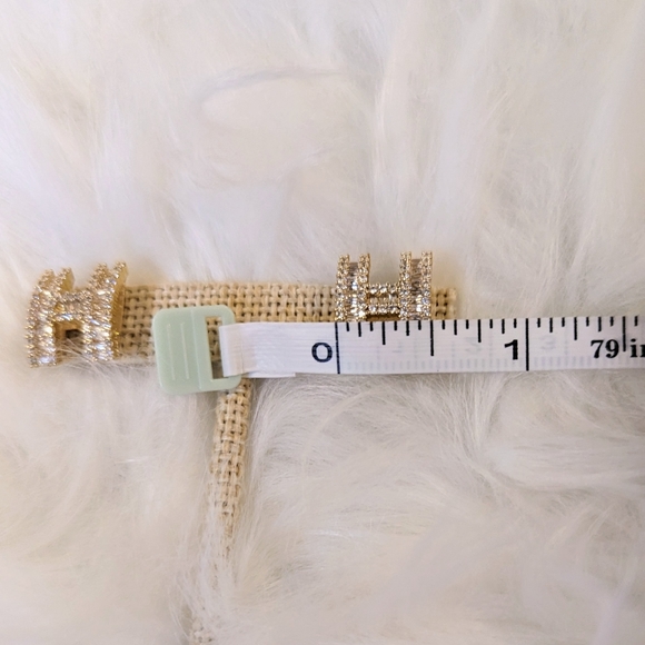 NWOT Gold & Diamonds "H" Fashion Earrings - Picture 3 of 7